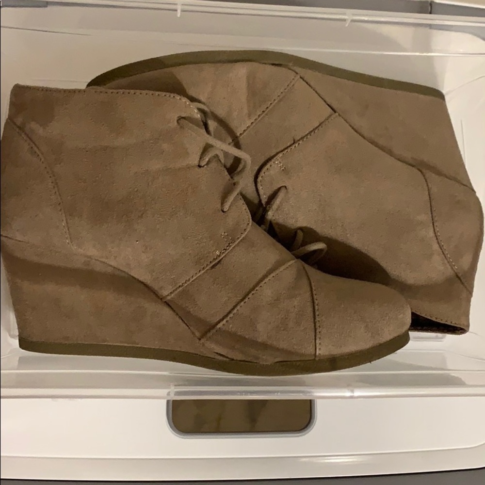 HIGH HEEL BOOTIES